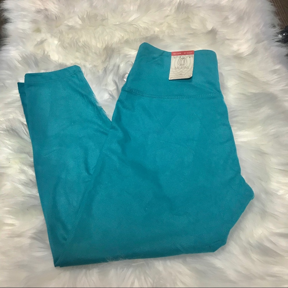 Balance Collection “The Capri” Athletic Leggings